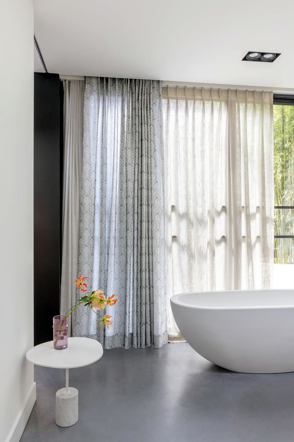 Bedroom Drapes and Curtains